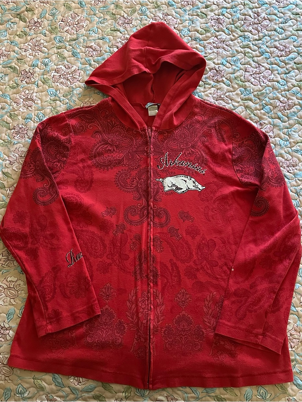 Arkansas Razorbacks Vintage Made in USA Red Paisley Print Women’s Hoodie